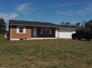 5361 Empire St, Pulaski, VA 24301