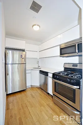 Rented by Spire Group | media 20