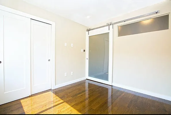 Rented by REAL New York | media 5