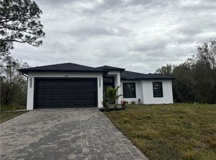 1602 Rush Ave, Lehigh Acres, FL 33972