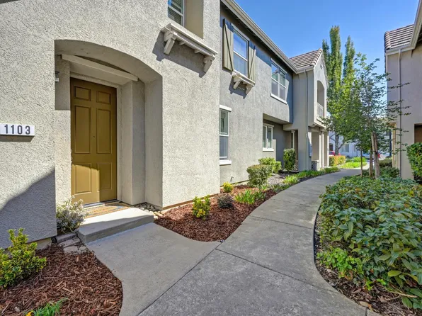 1103 Esplanade Cir, Folsom, CA 95630