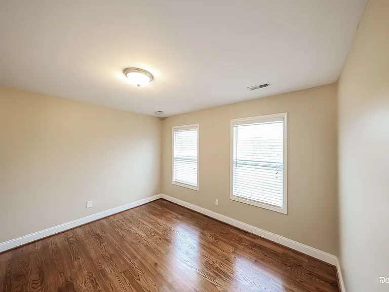 4309 Green Haven Dr — Photo 11