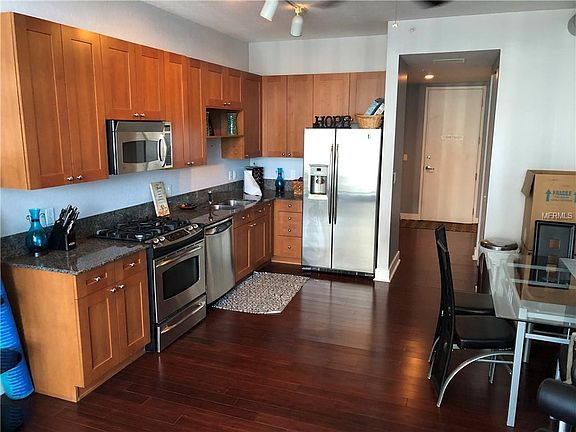 4th image of 150 E Robinson St Unit 427