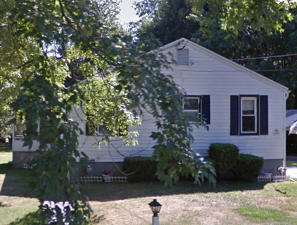1st image of 2561 Sunset Dr