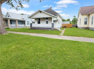 817 Wabash Ave, Mattoon, IL 61938
