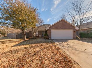 6010 Fox Run Way, Oklahoma City, OK 73142