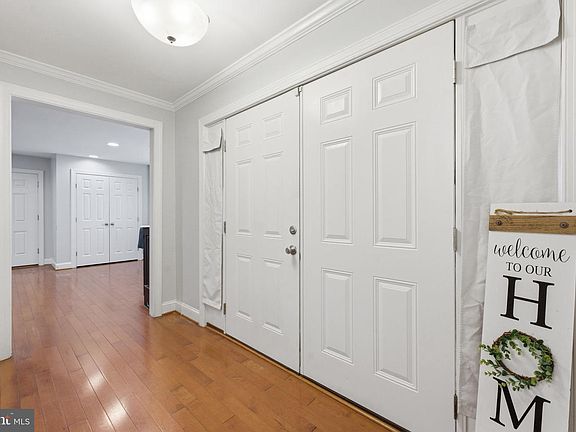 3rd image of 7100 Beltz Dr