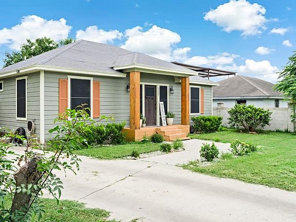 4th image of 222 N Mina De Oro St
