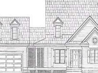 208 S Gristmill Rd, Hampstead, NC 28443