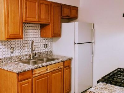 5112 Pebble Beach Blvd, Las Vegas, NV, 89108