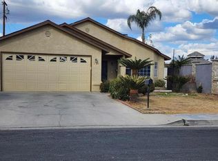 725 18th Place, Delano, CA 93215
