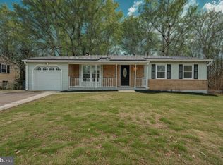 12817 Lampton Ln, Fort Washington, MD 20744
