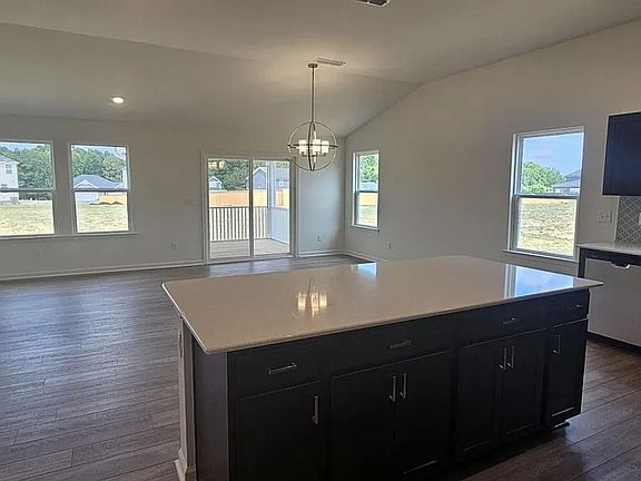 5th image of 1612 Willow Landing Way