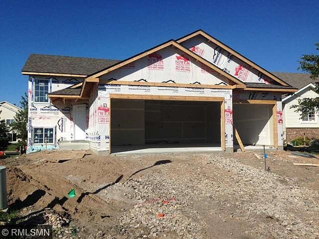 1st image of 1121 Village St SE
