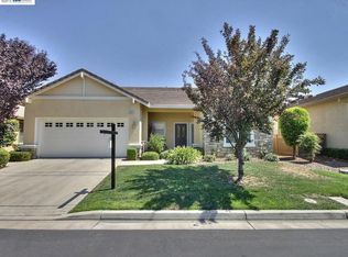 1374 Pearl Way, Brentwood, CA