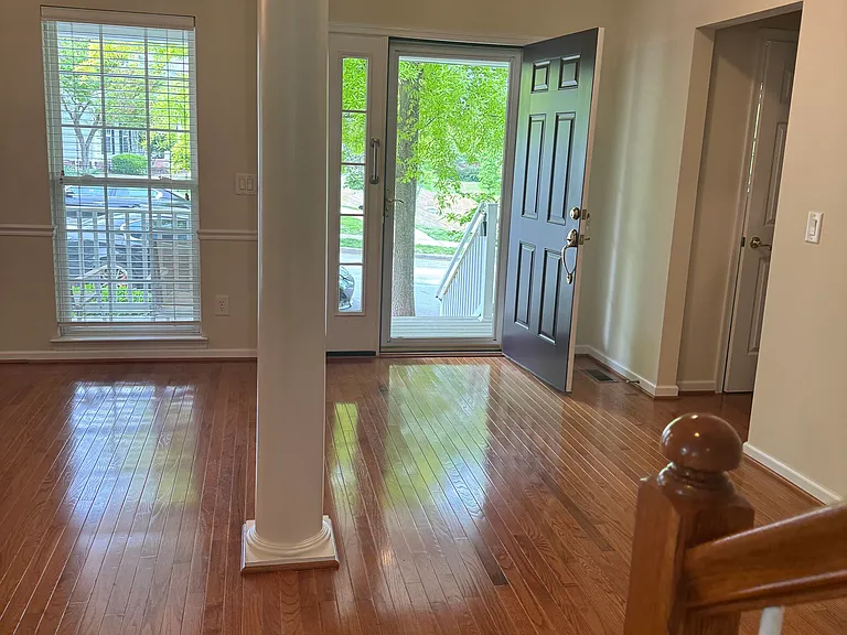 7740 Porter House Dr — Photo 10