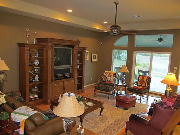 5th image of 384 County Road 373