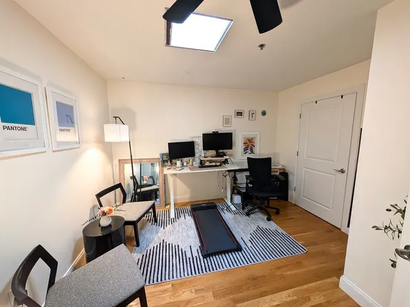 5711 Jefferson Street image 2 of 18