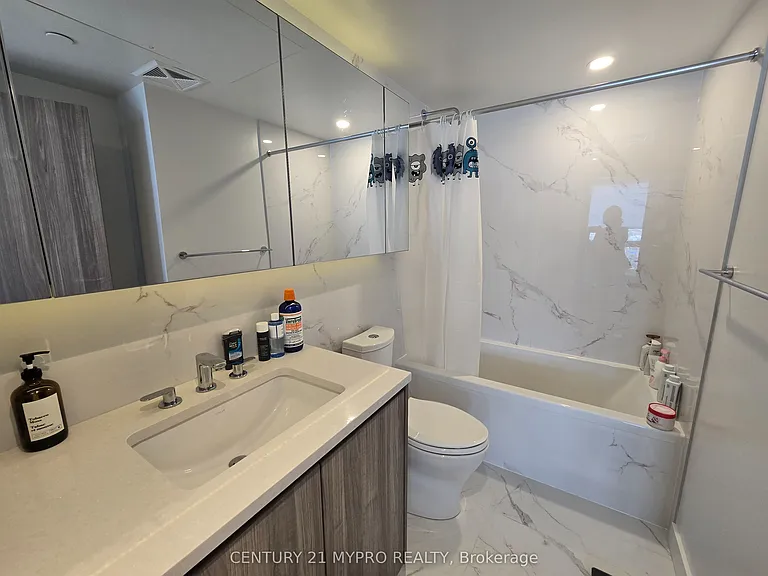 27 McMahon Dr #1806 — Photo 27