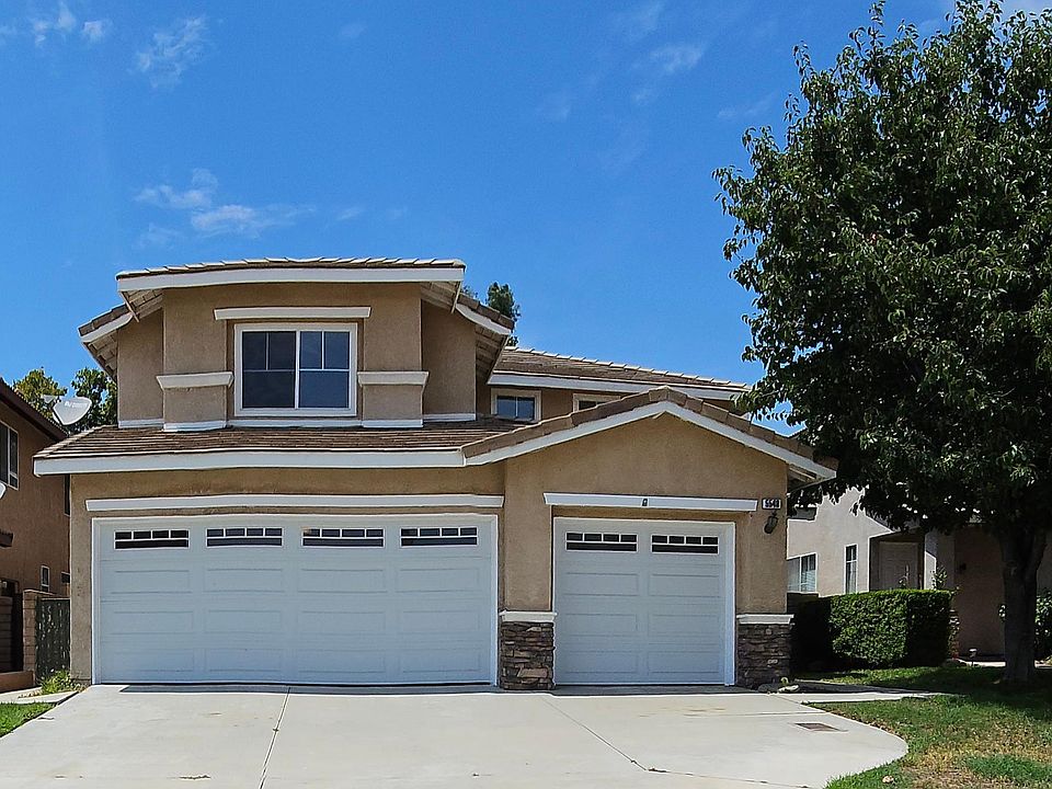 1st image of 5548 Hunt Club Dr