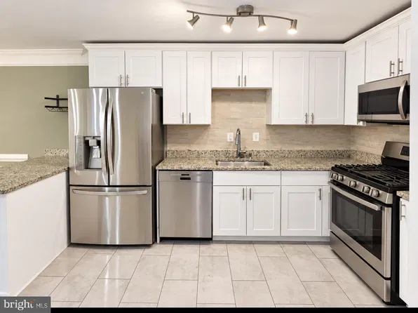 4409 Romlon St APT 104, Beltsville, MD 20705