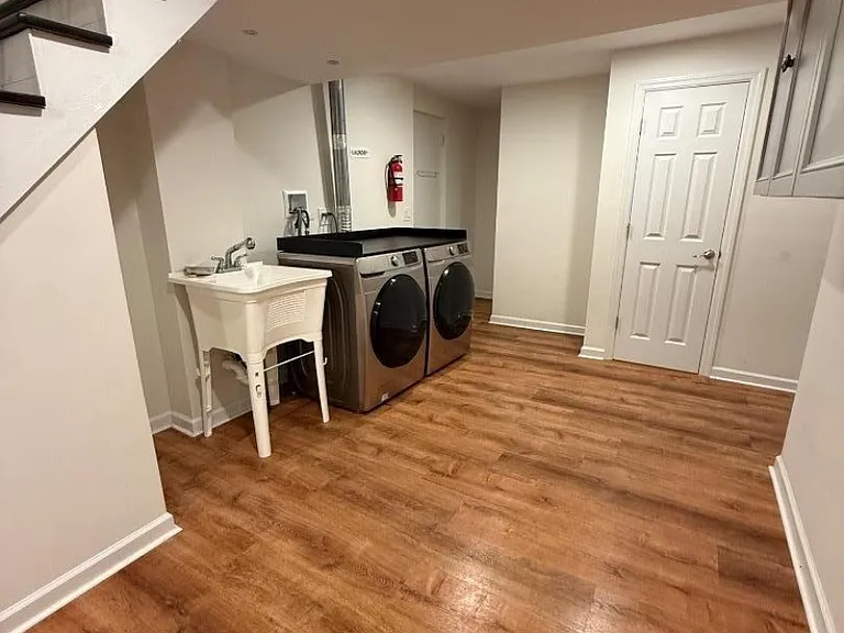 78 Mounthaven Dr — Photo 13