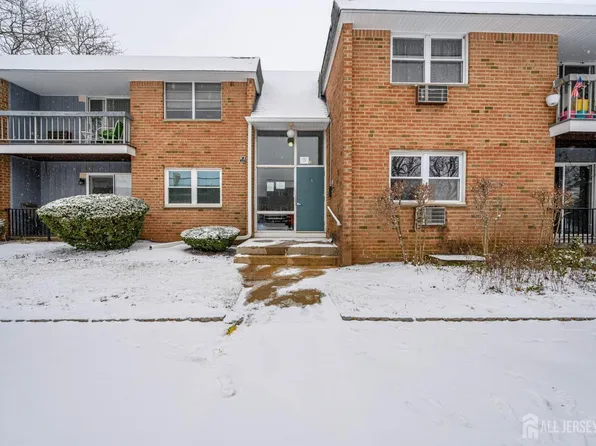 806 Eves Dr #3E-9005, Hillsborough, NJ 08844