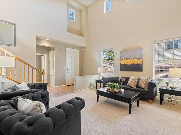 4th image of 2243 Bennington Drive