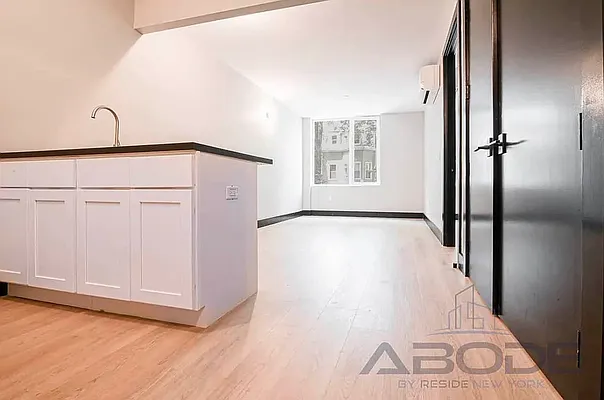 Rented by ABODE NYC LLC | media 6