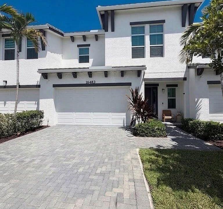 1st image of 16483 Helix Ct