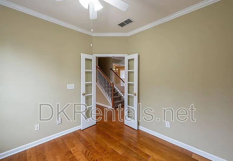 804 Araya Ct — Photo 13