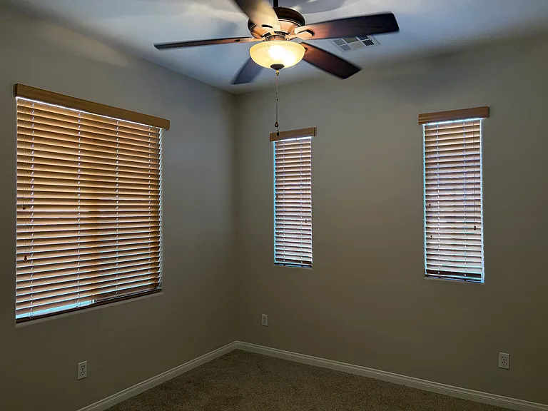 11928 Luna Del Mar Ln — Photo 30