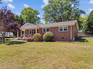 182 Campton Cir, Inman, SC 29349