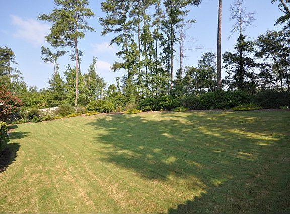 3rd image of 5781 Carriage Hills Dr