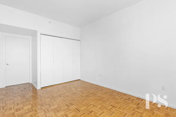 Sold by Compass | media 8