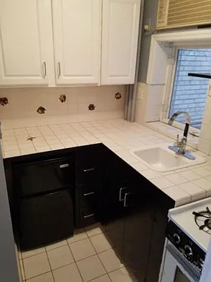 Rented by Aryeh Realty | media 10