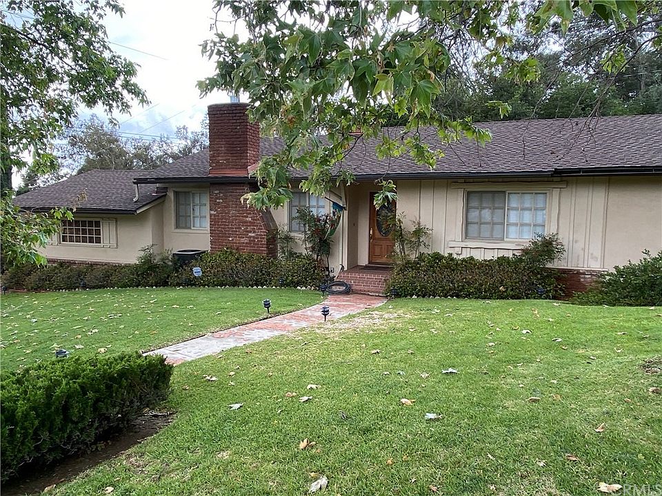 1st image of 1995 Liliano Dr
