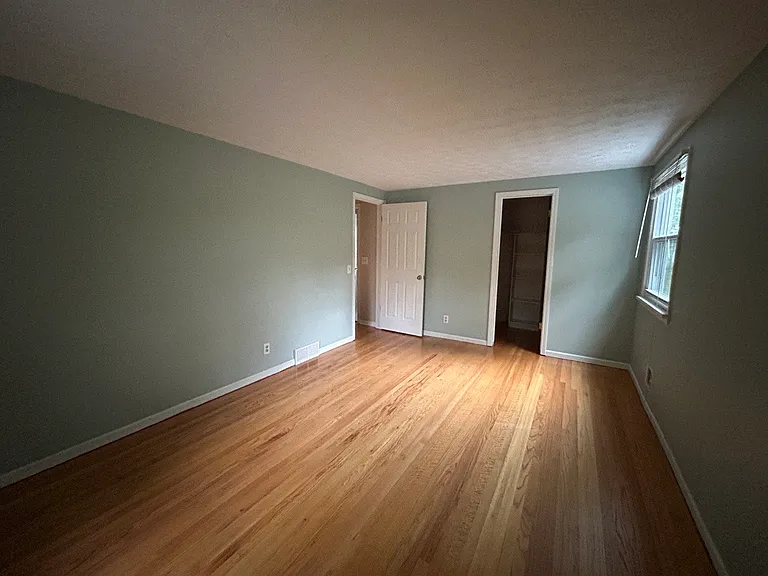38 Waterford Way — Photo 10