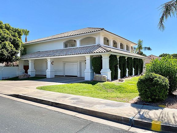 Corner lot 4 car garage