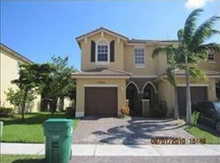 9326 SW 220th Ter, Cutler Bay, FL 33190