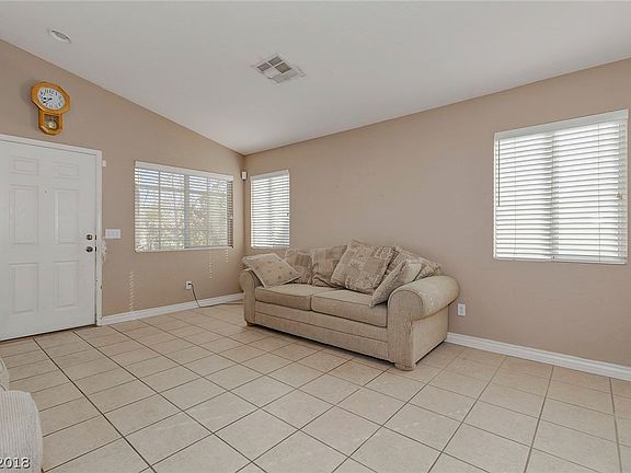 4th image of 8921 N Square Knot Ave