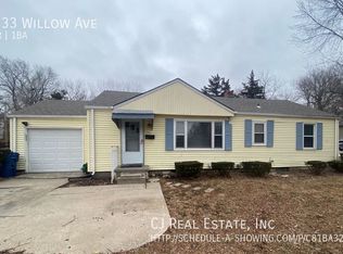 5433 Willow Ave, Raytown, MO 64133