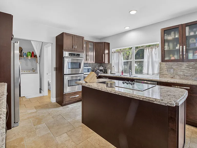 3870 Sabal Lakes Rd — Photo 12