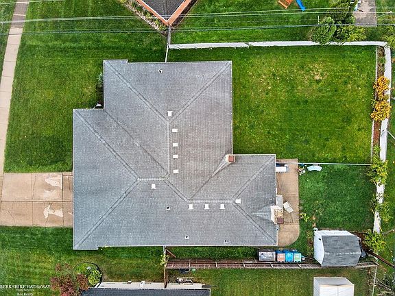 5th image of 12929 Cromie Dr