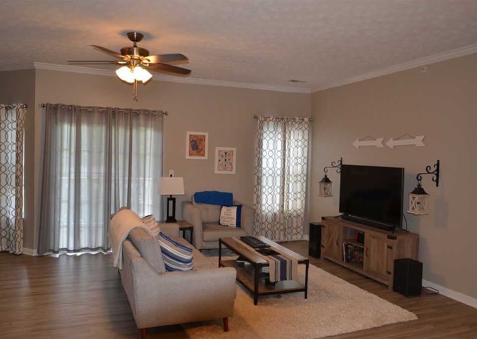 1st image of 152 Saddlebrook Ln Unit 471
