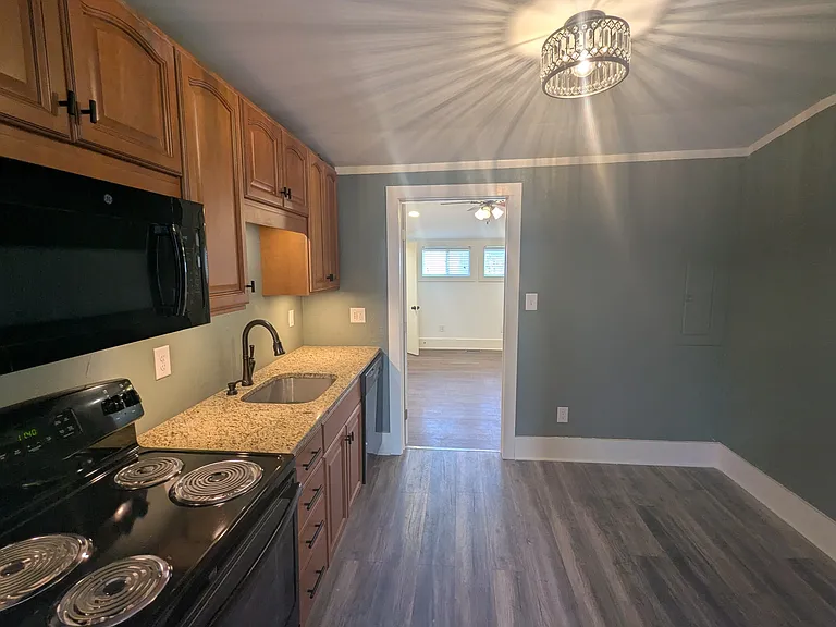 209A S Greenwood St #A — Photo 20