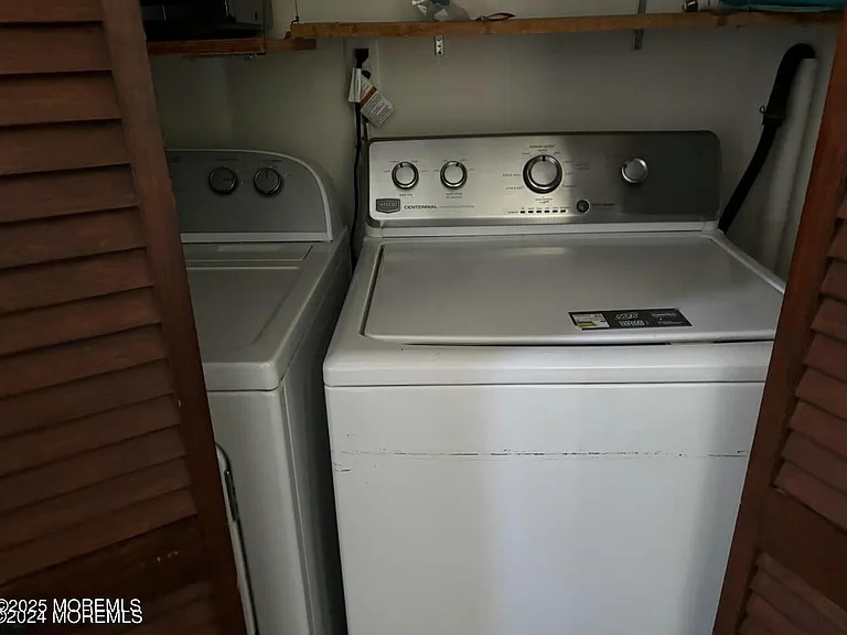 41 Heath Ave — Photo 8