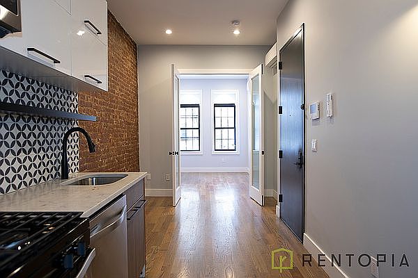 1st image of 364 Palmetto St APT 3A
