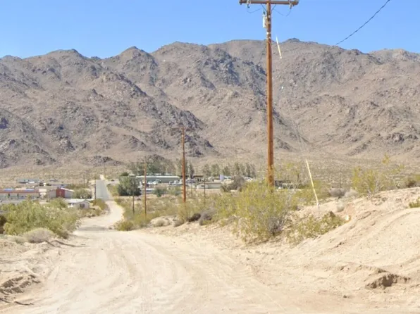 Bullion Ave, Twentynine Palms, CA 92277