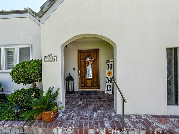 3rd image of 22376 San Joaquin Dr W
